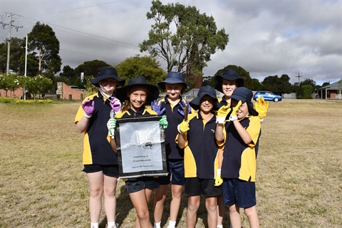 Clean-up-Aus-Day-1-2025.jpg